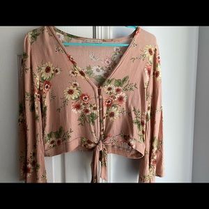 cropped floral sleeve blouse 💓